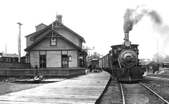 Port Perry Ontario train station, 1912, Public domain, via Wikimedia Commons